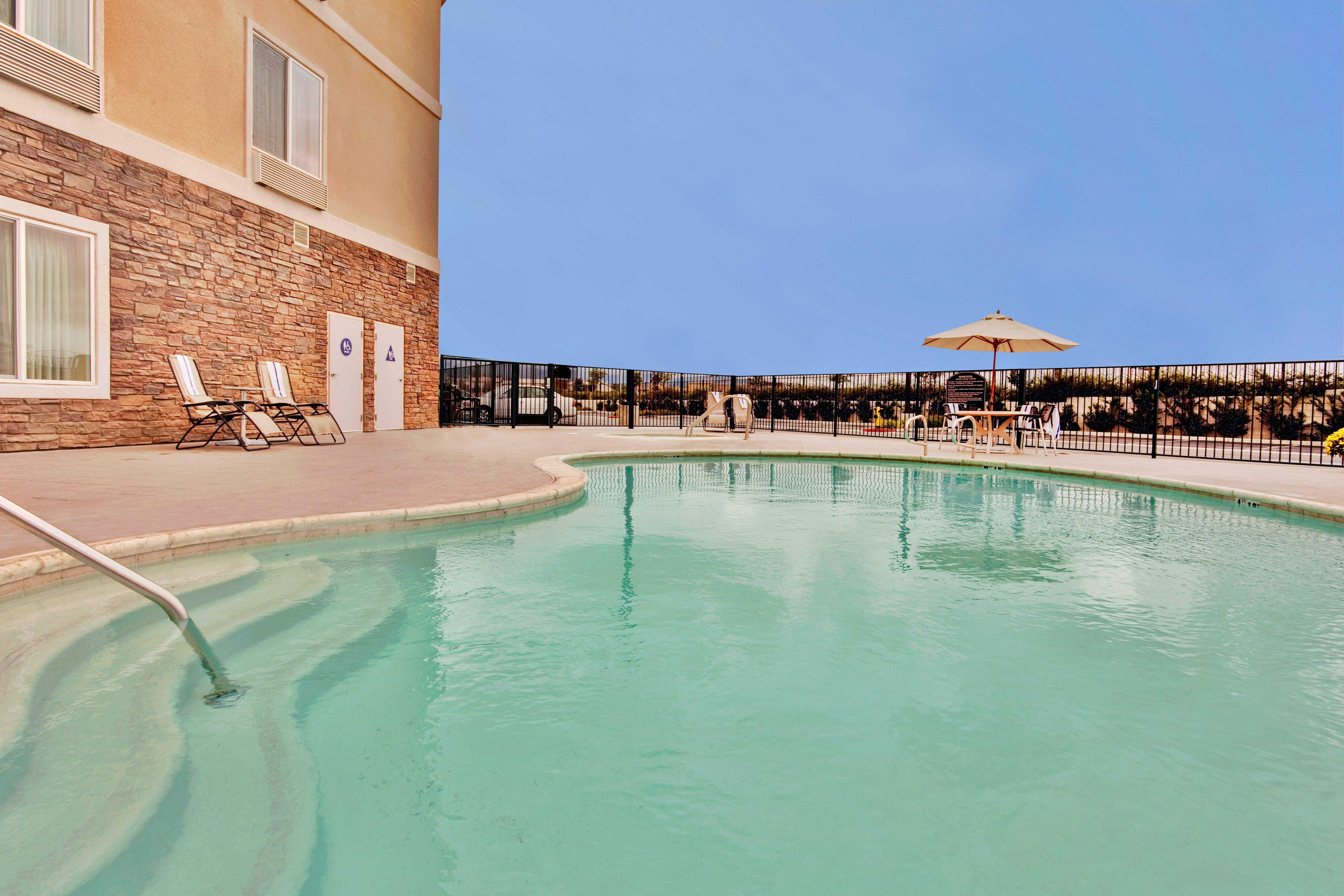 Hotel Express & - Oak Valley By Ihg 2*