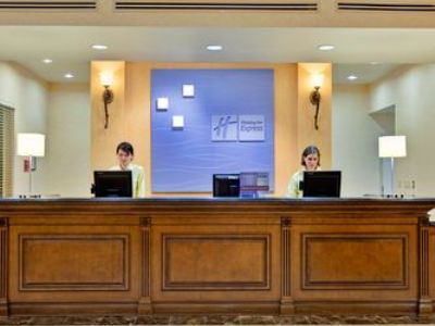 Hotel Express & - Oak Valley By Ihg